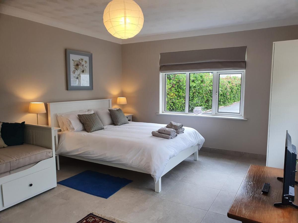 Bed and Breakfast Five Ferns House Westport Exterior foto